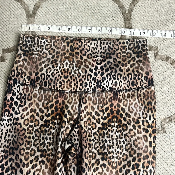 DYI define your inspiration Leopard Print Leggings - Picture 4 of 11